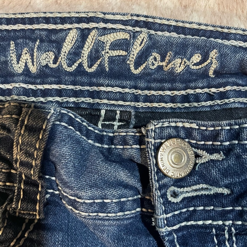 Wallflower Jeans